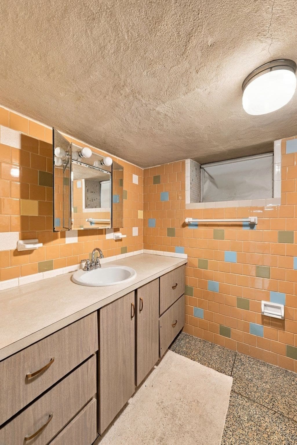 Single Family Residence at 36 Hastings St, Boston MA 02132, Boston, photo 40 of 42