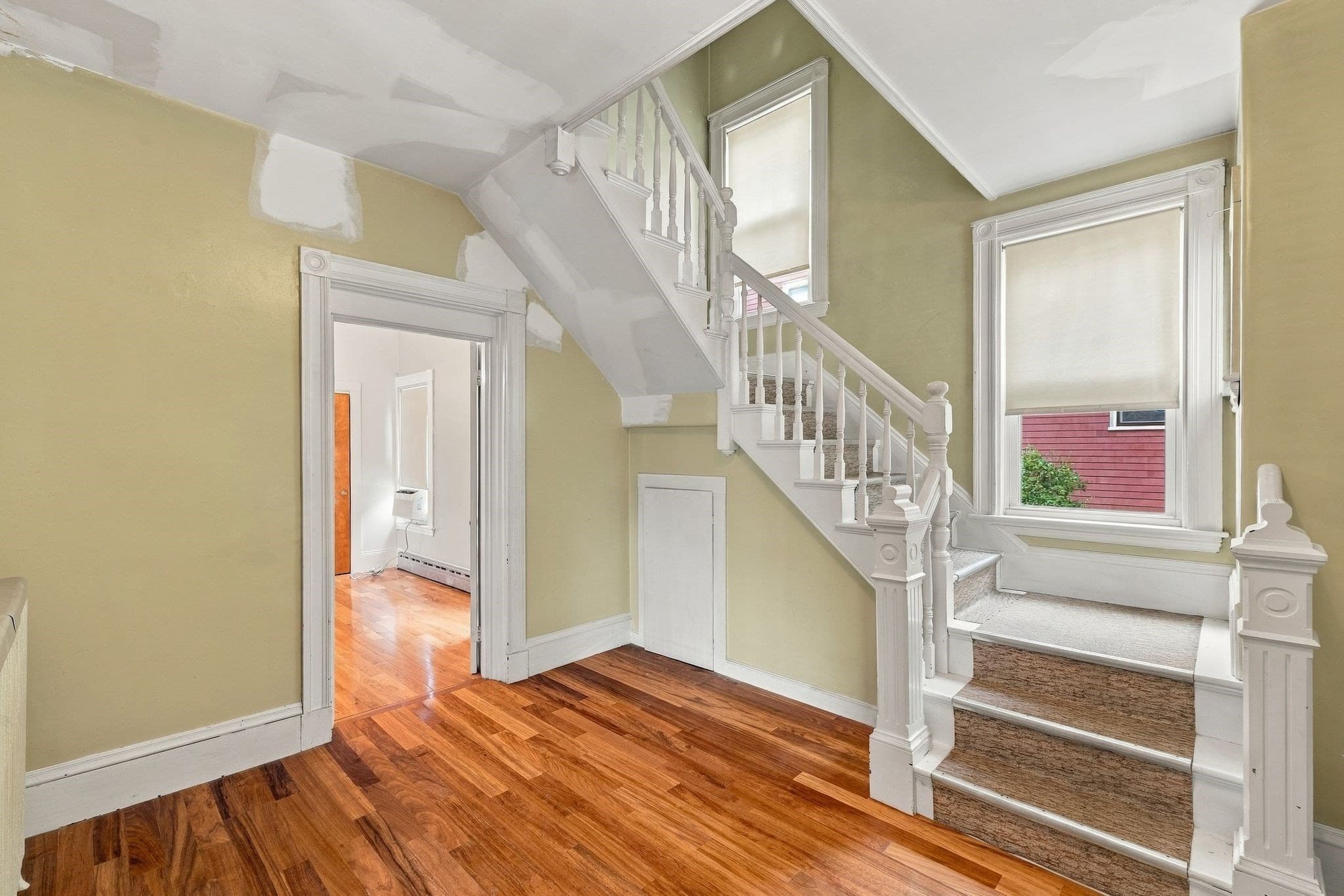 Single Family Residence at 36 Hastings St, Boston MA 02132, Boston, photo 8 of 42