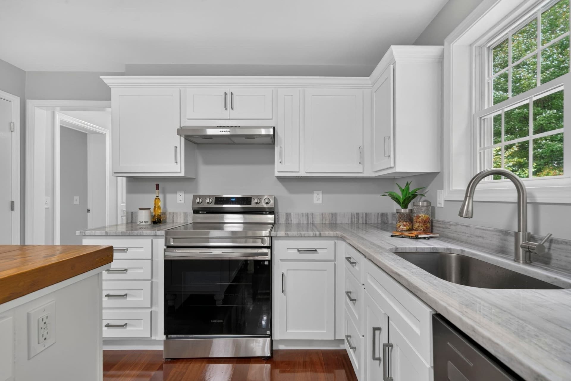112-A Purchase St, Milford MA 01757