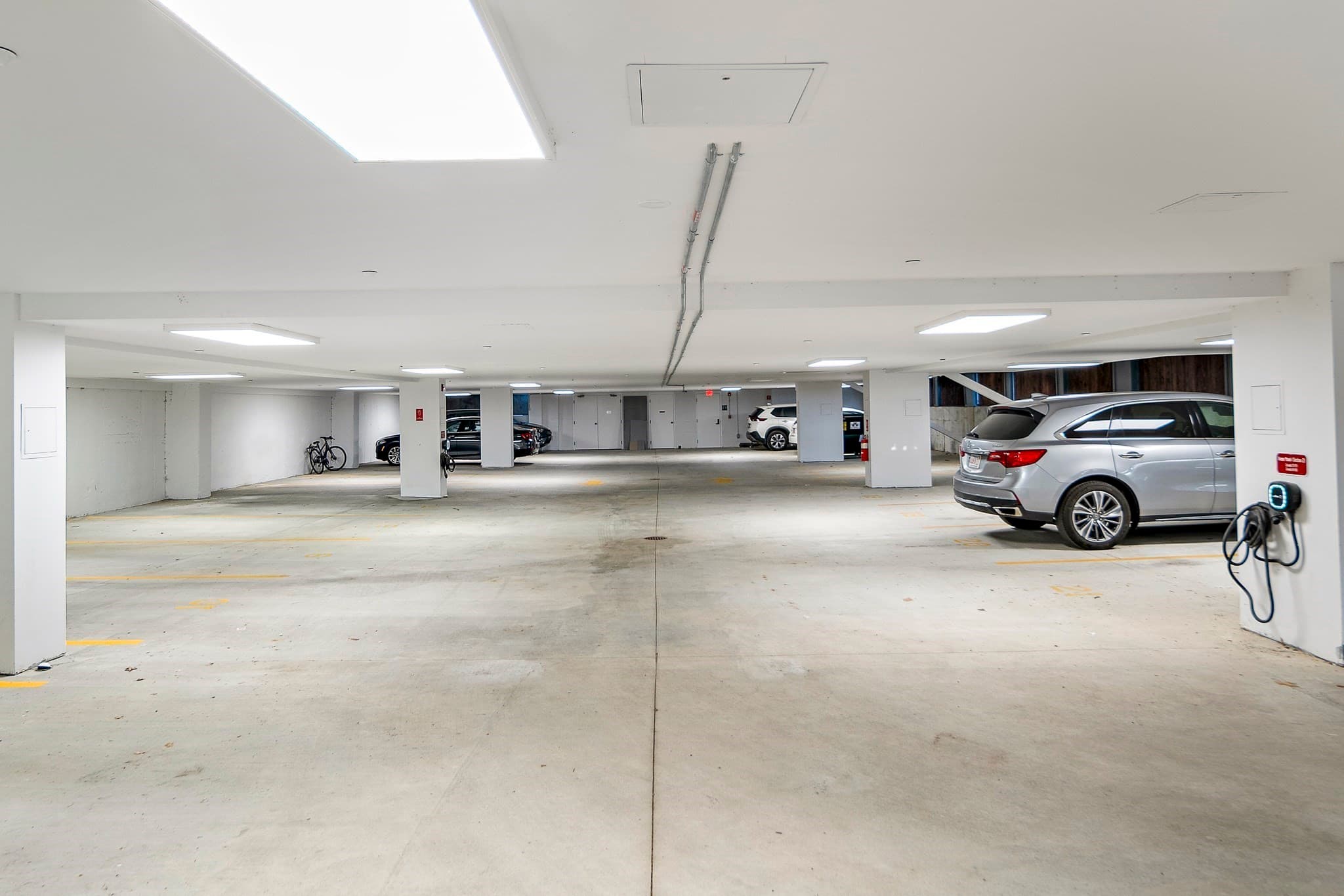 Condominium at 20 Kinmonth Rd # 201, Newton MA 02468, Newton, photo 22 of 35