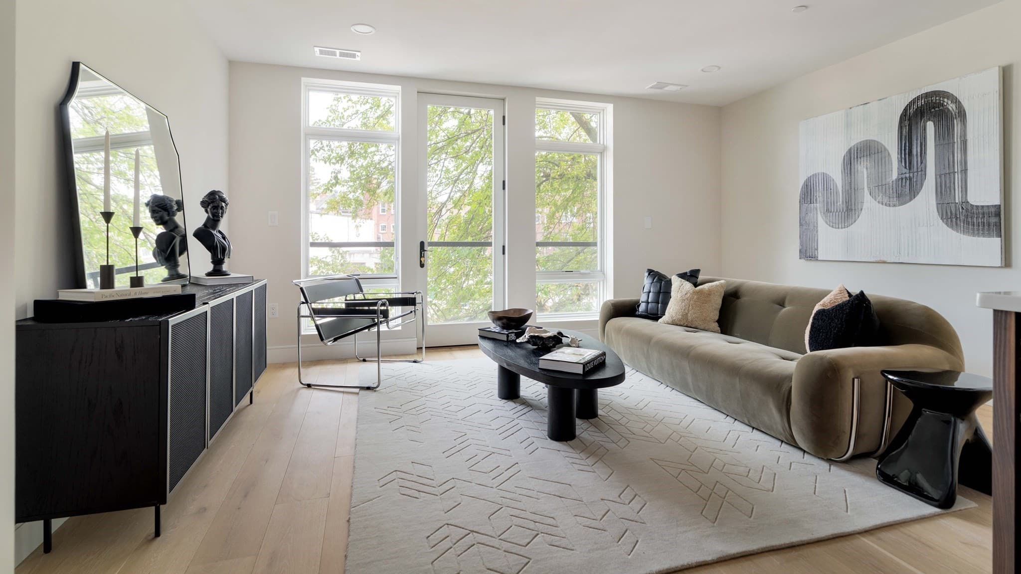 Condominium at 20 Kinmonth Rd # 201, Newton MA 02468, Newton, photo 10 of 35