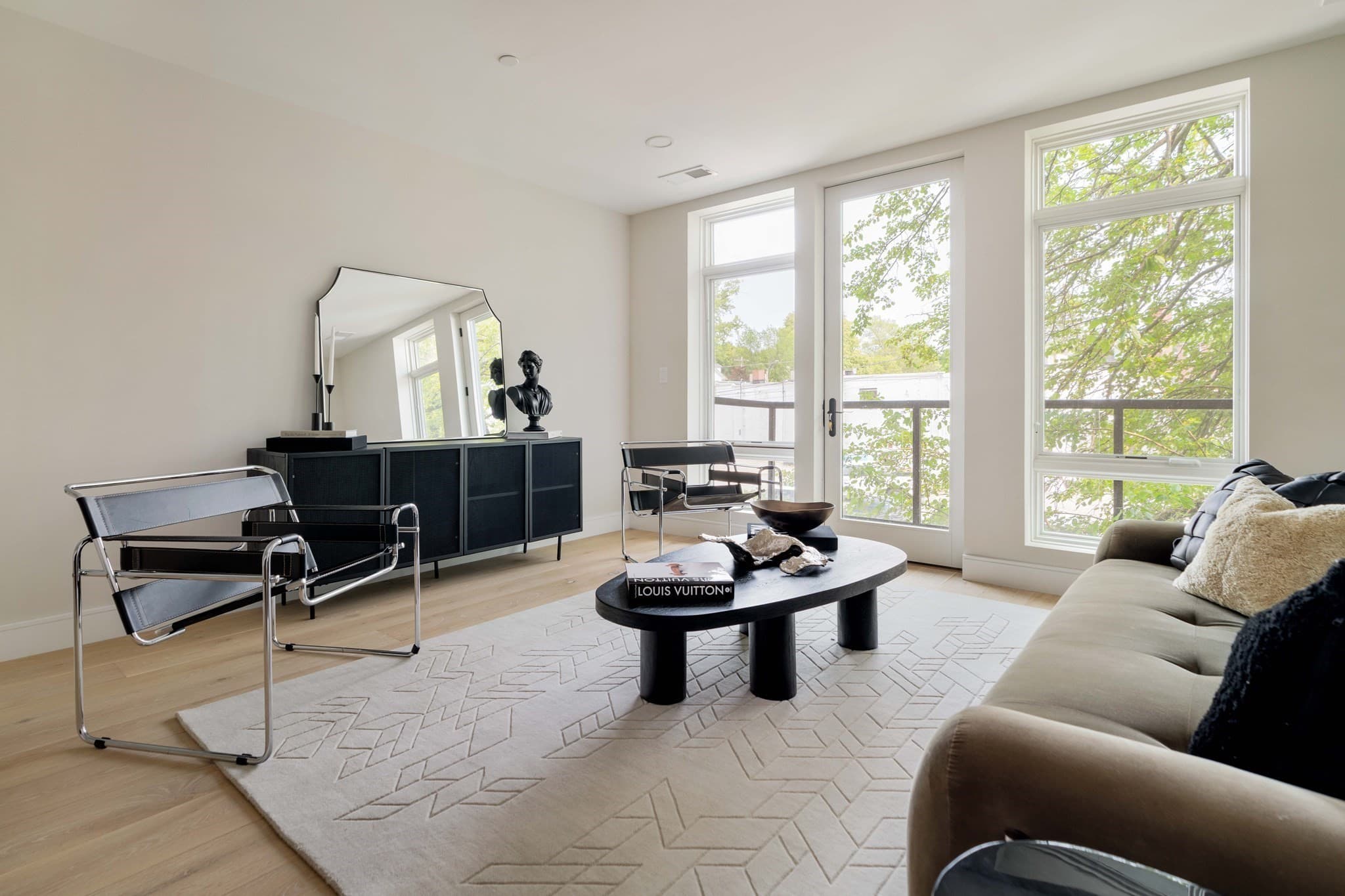 Condominium at 20 Kinmonth Rd # 201, Newton MA 02468, Newton, photo 11 of 35