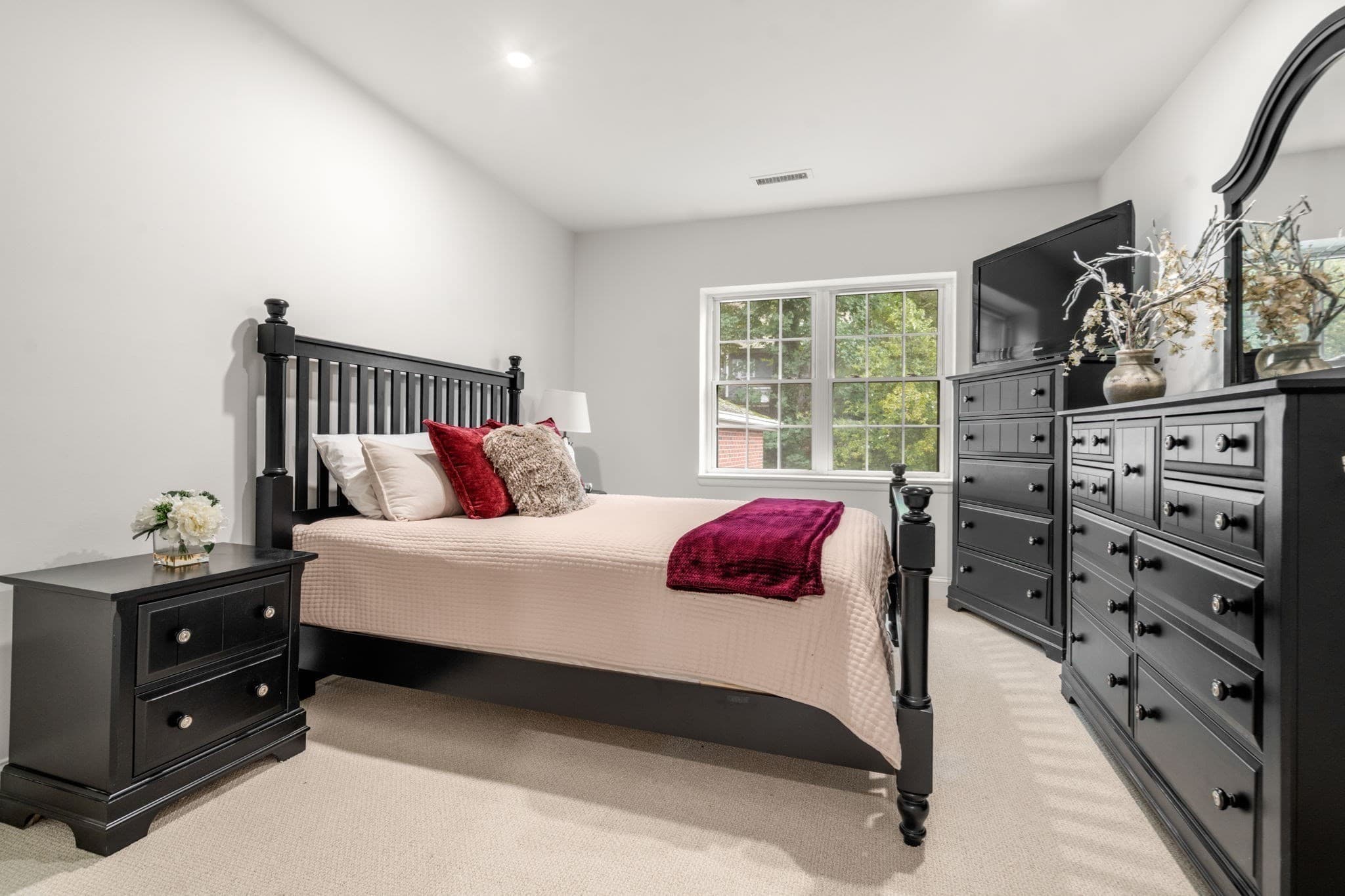 Condominium at 116 Lake Shore # 3, Boston MA 02135, Boston, photo 14 of 25