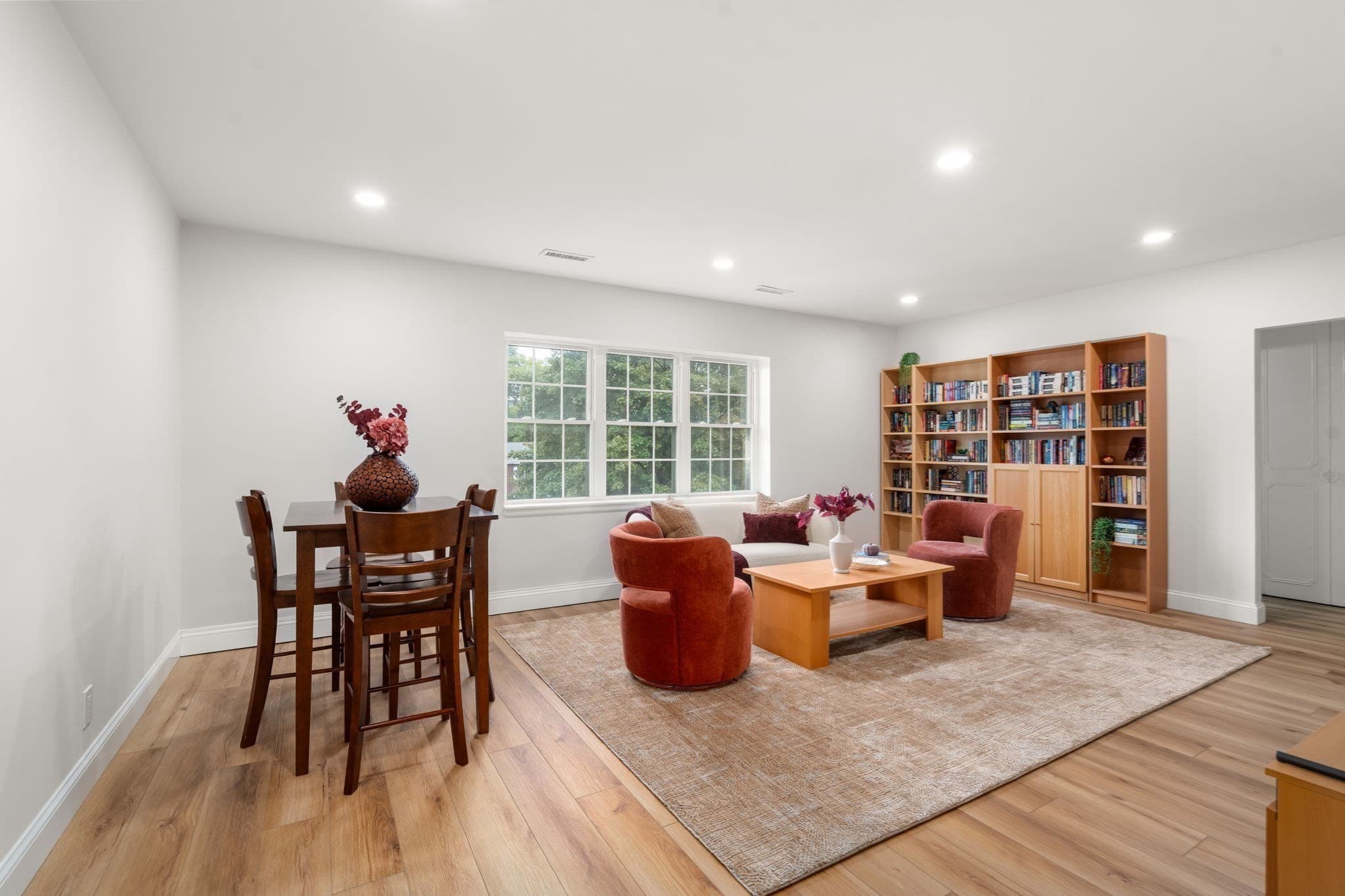 Condominium at 116 Lake Shore # 3, Boston MA 02135, Boston, photo 4 of 25