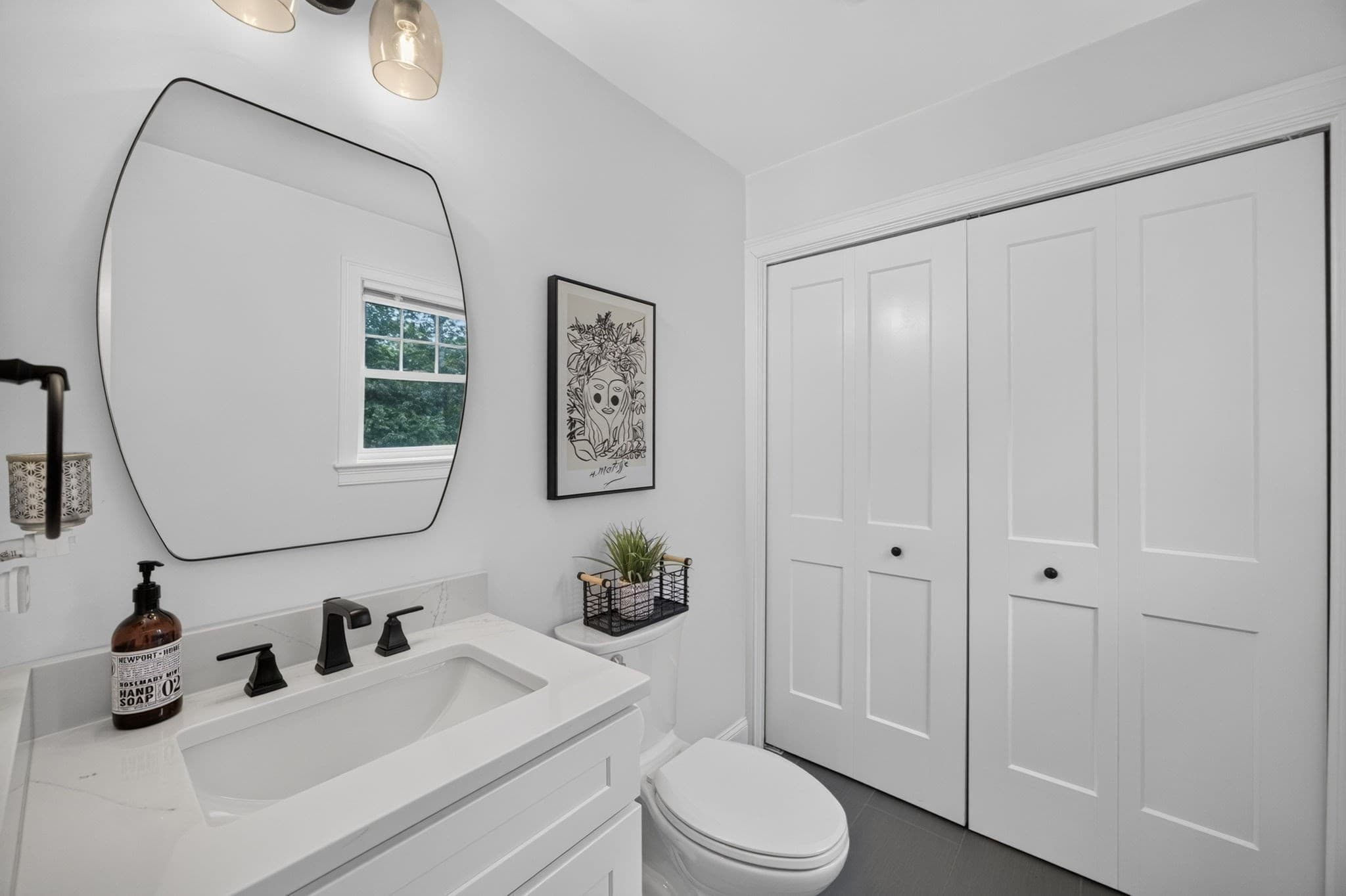 Single Family Residence at 140 Broken Bow Ln, Falmouth MA 02536, Falmouth, photo 13 of 38