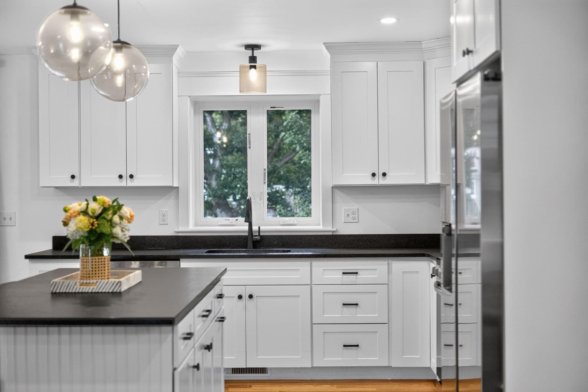 Single Family Residence at 140 Broken Bow Ln, Falmouth MA 02536, Falmouth, photo 4 of 38