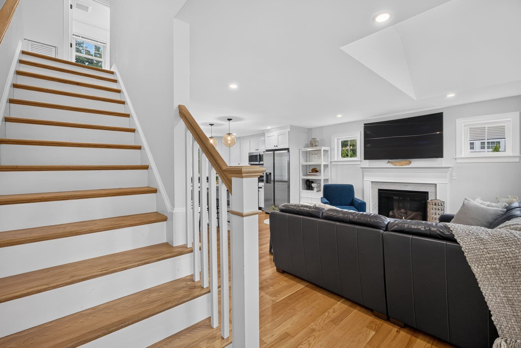 Single Family Residence at 140 Broken Bow Ln, Falmouth MA 02536, Falmouth, photo 21 of 38