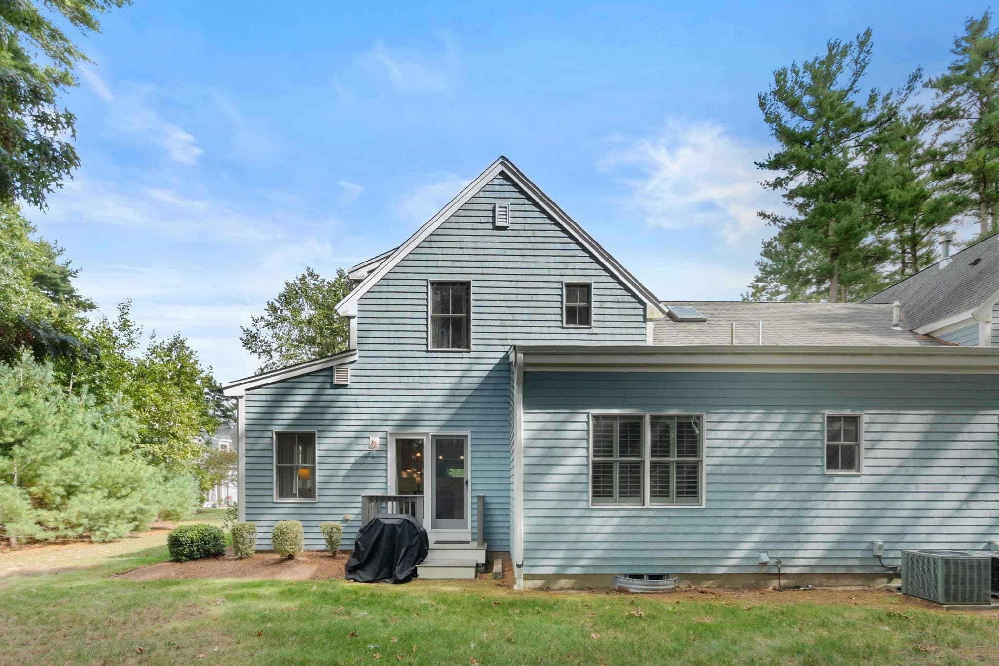 Condominium at 39 Hathaway Pond Cir # 39, Rochester MA 02770, Rochester, photo 40 of 42