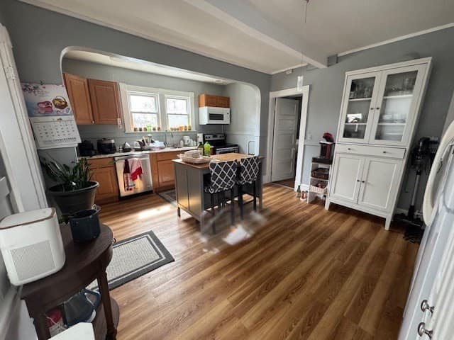 Single Family Residence at 14 Taylor St, Chicopee MA 01020, Chicopee, photo 13 of 32