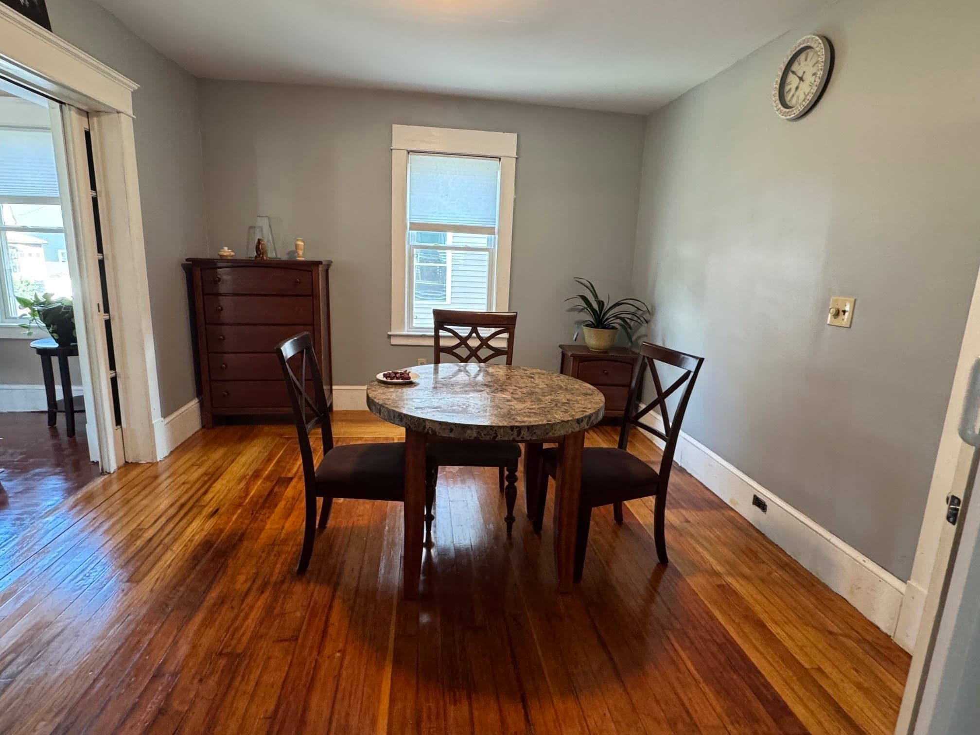 Single Family Residence at 14 Taylor St, Chicopee MA 01020, Chicopee, photo 8 of 32