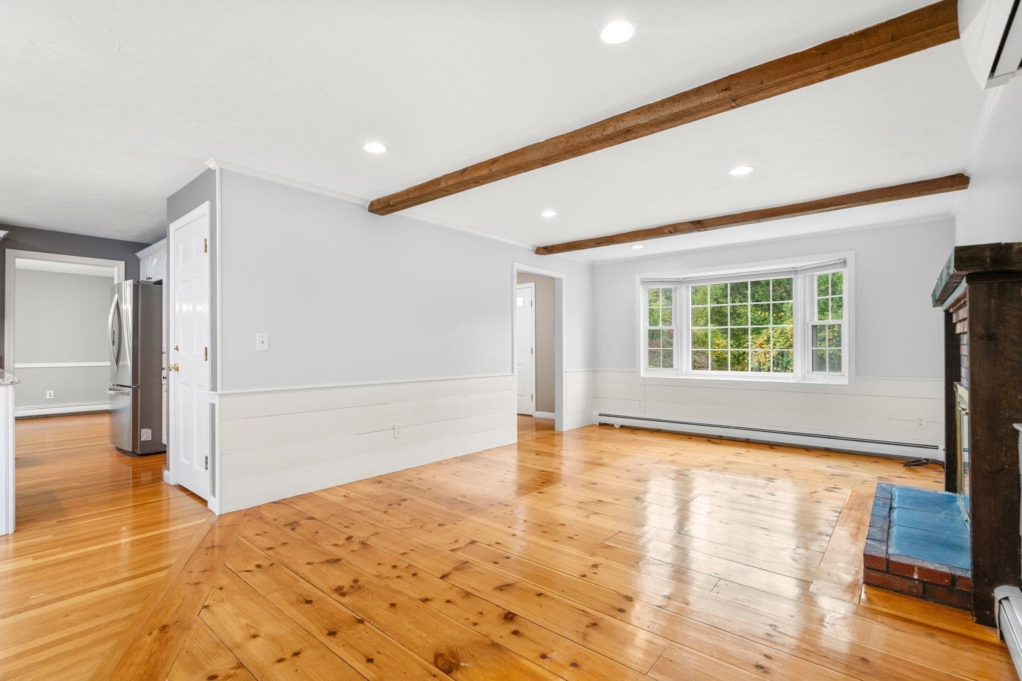 Single Family Residence at 26 Waterview Drive, Medway MA 02053, Medway, photo 10 of 42