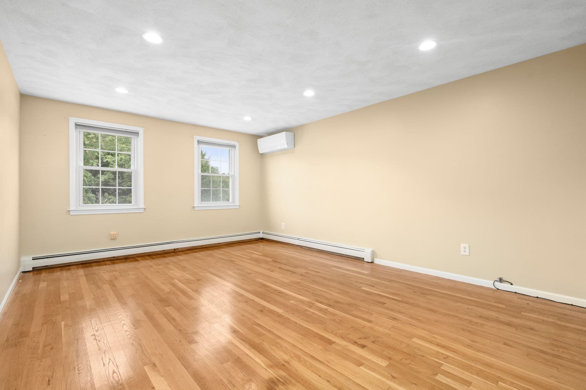 Single Family Residence at 26 Waterview Drive, Medway MA 02053, Medway, photo 29 of 42