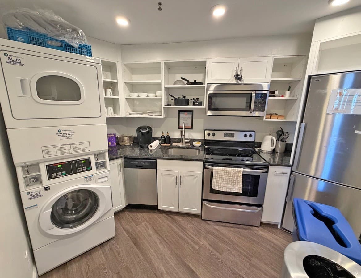 5+ Family - Rooming House at 80 Dorchester St, Boston MA 02127, Boston, photo 11 of 18