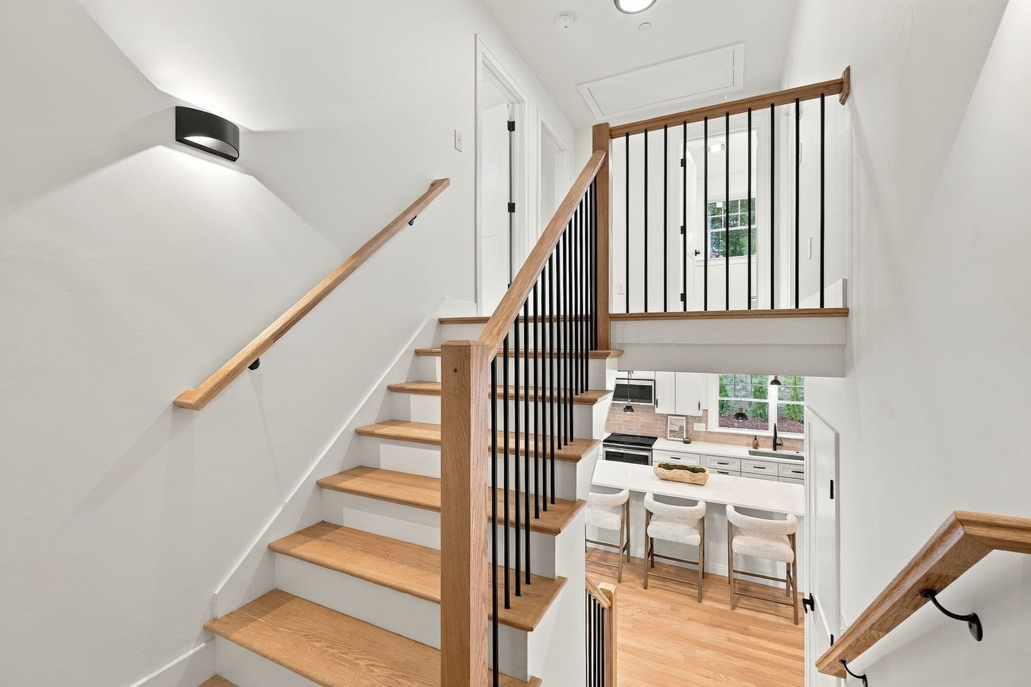 Single Family Residence at 5 Sylvan Hill Crossing, Haverhill MA 01830, Haverhill, photo 4 of 35