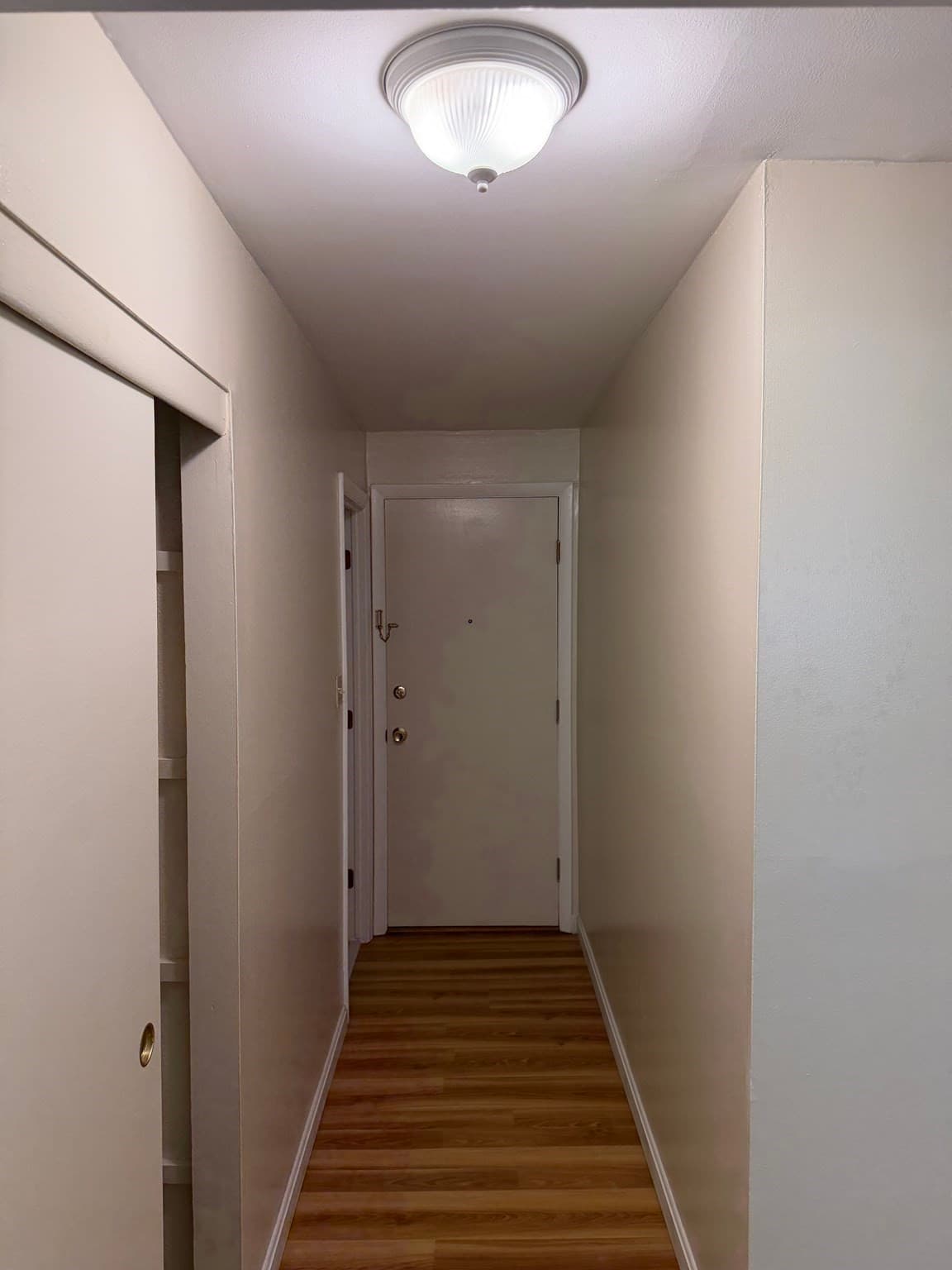 Condominium at 81 High St # 4, Amesbury MA 01913, Amesbury, photo 16 of 24