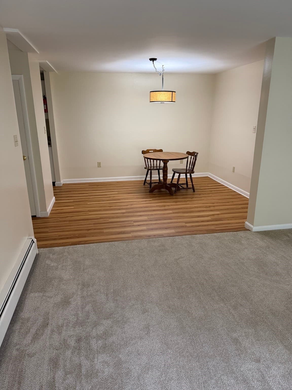 Condominium at 81 High St # 4, Amesbury MA 01913, Amesbury, photo 5 of 24