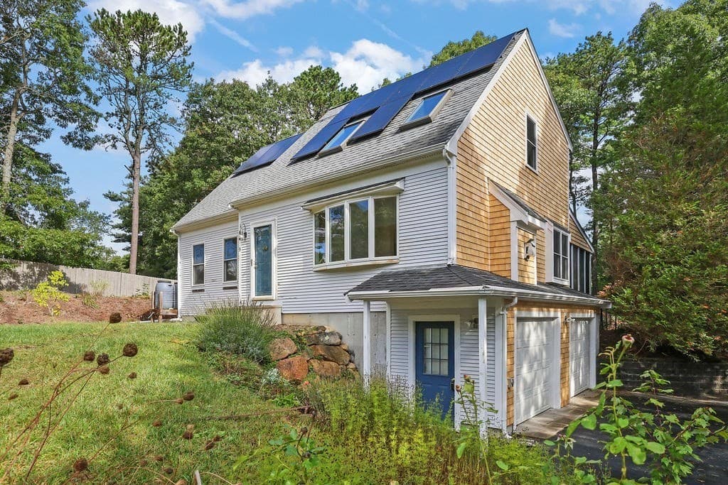 9 Beachwood Dr., Bourne MA 02532