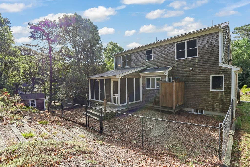Single Family Residence at 9 Beachwood Dr., Bourne MA 02532, Bourne, photo 8 of 35