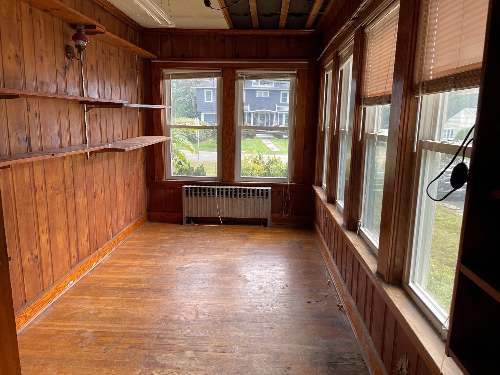 Single Family Residence at 4 Cross St, Grafton MA 01560, Grafton, photo 9 of 18