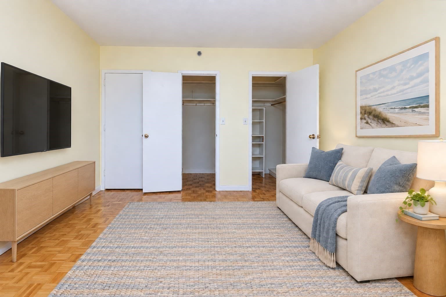 Condominium at 300 Lynn Shore Drive # 811, Lynn MA 01902, Lynn, photo 13 of 21