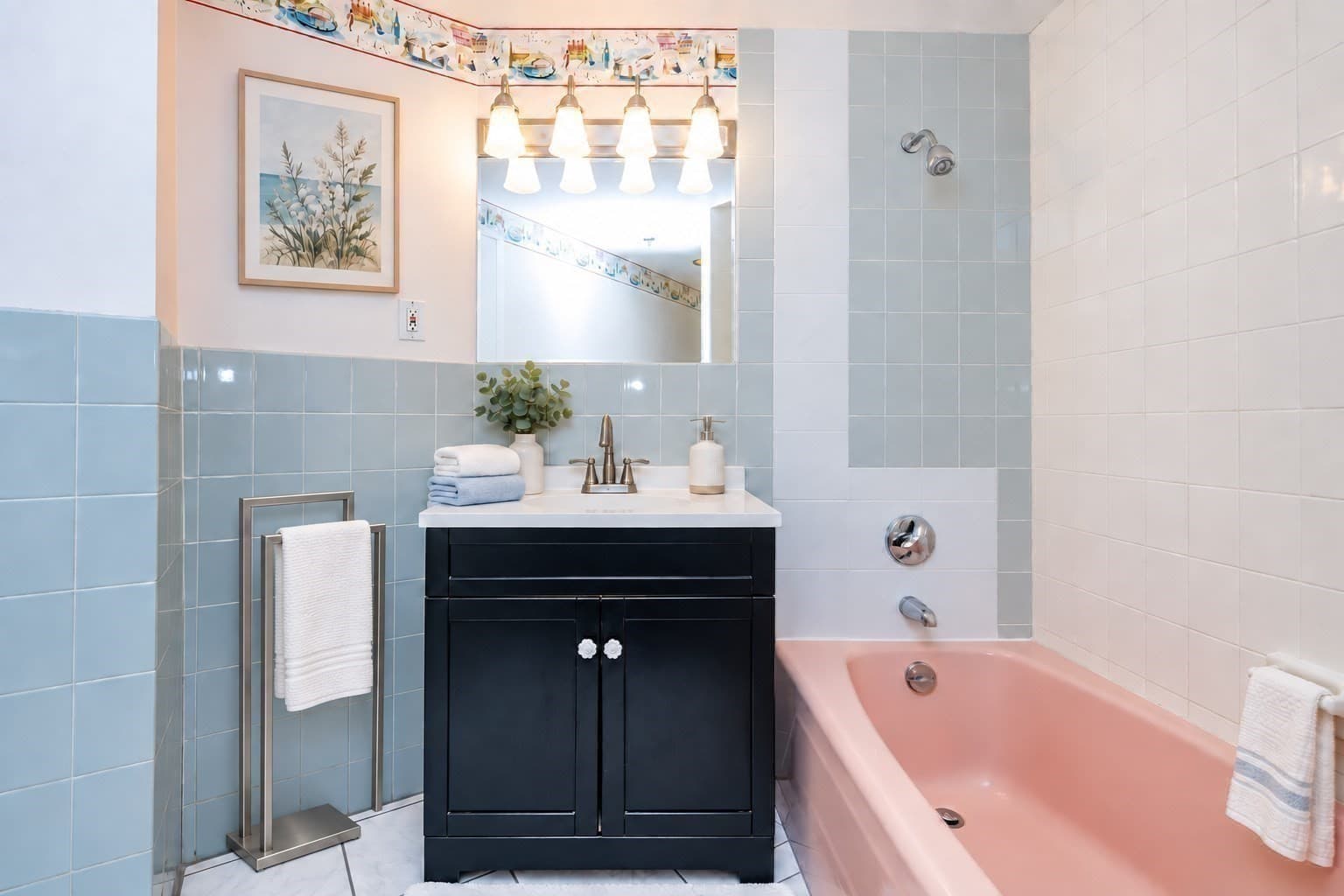Condominium at 300 Lynn Shore Drive # 811, Lynn MA 01902, Lynn, photo 14 of 21