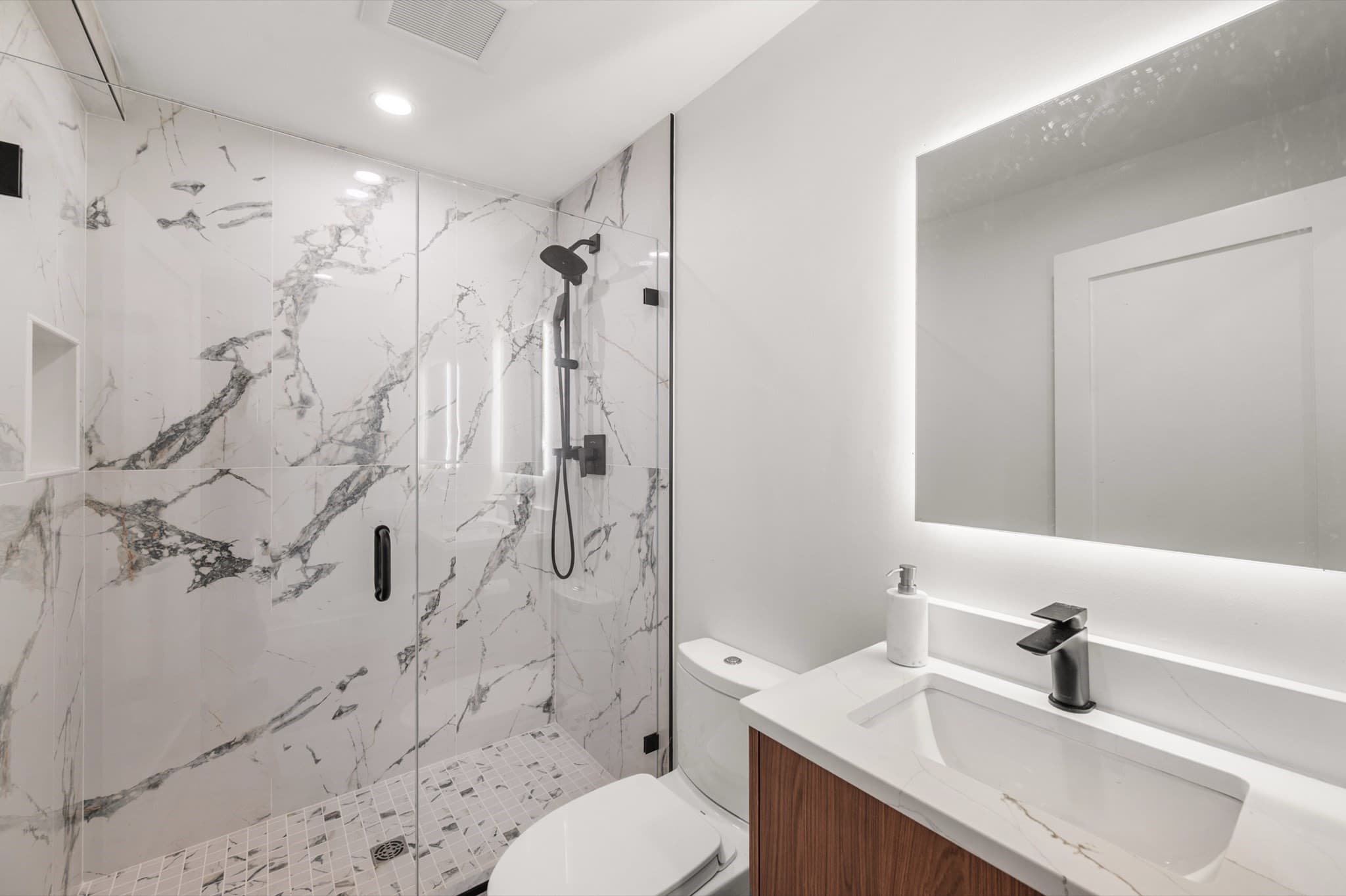 Single Family Residence at 39 G St, Boston MA 02127, Boston, photo 23 of 29