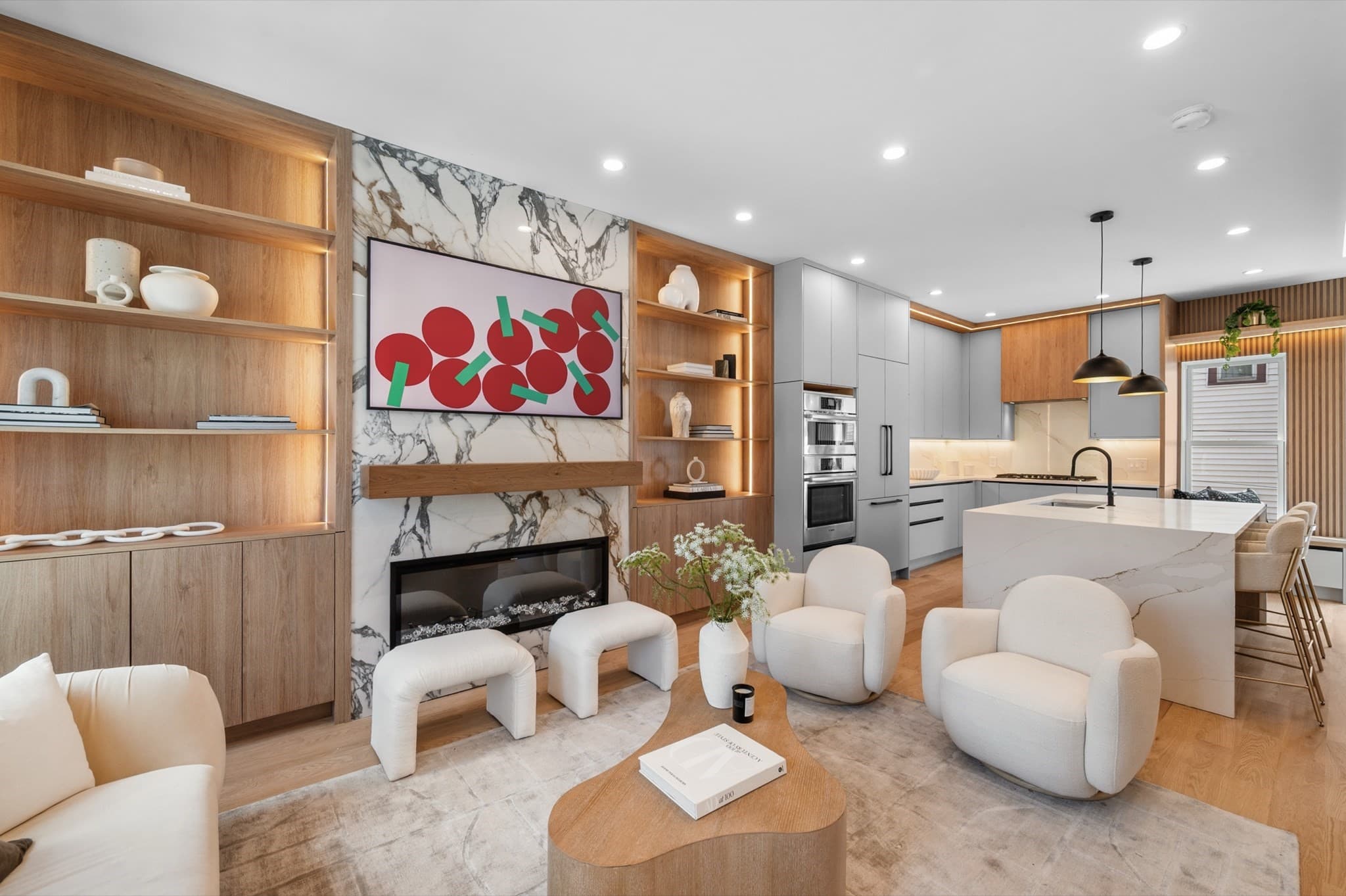 Single Family Residence at 39 G St, Boston MA 02127, Boston, photo 2 of 29