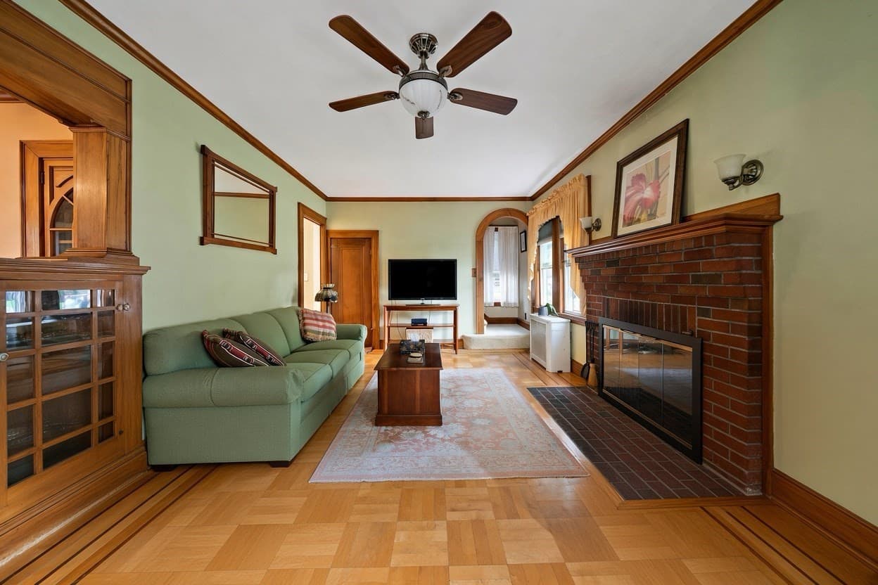 Single Family Residence at 37 Theresa Rd, Quincy MA 02169, Quincy, photo 9 of 38