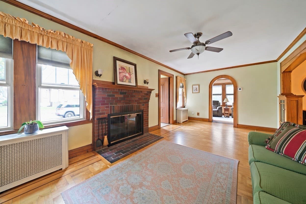 Single Family Residence at 37 Theresa Rd, Quincy MA 02169, Quincy, photo 8 of 38
