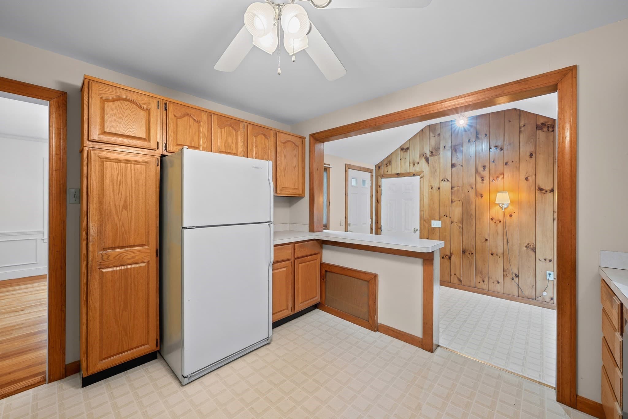 Single Family Residence at 58 Glenwood Street, Holden MA 01520, Holden, photo 10 of 41
