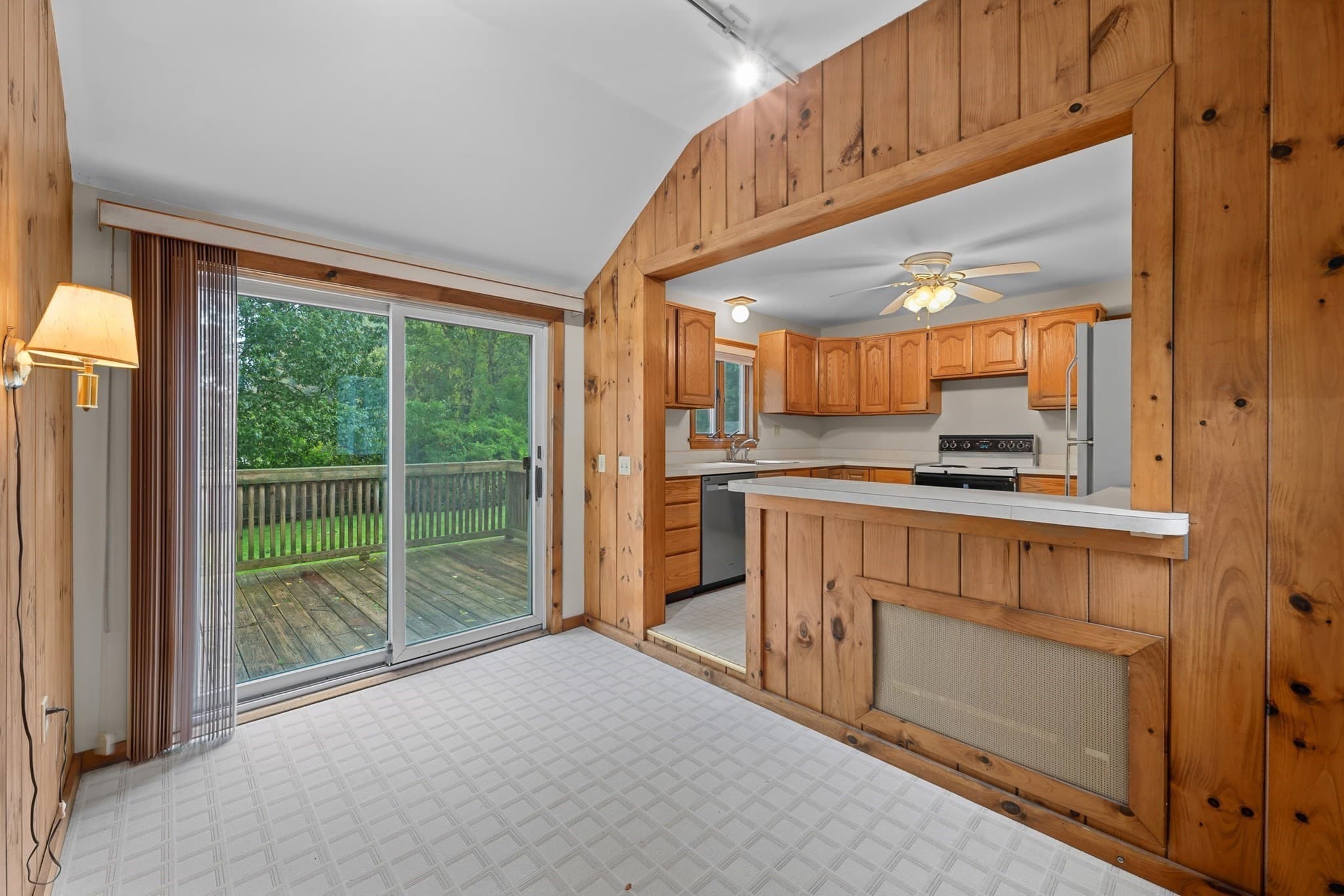 Single Family Residence at 58 Glenwood Street, Holden MA 01520, Holden, photo 11 of 41
