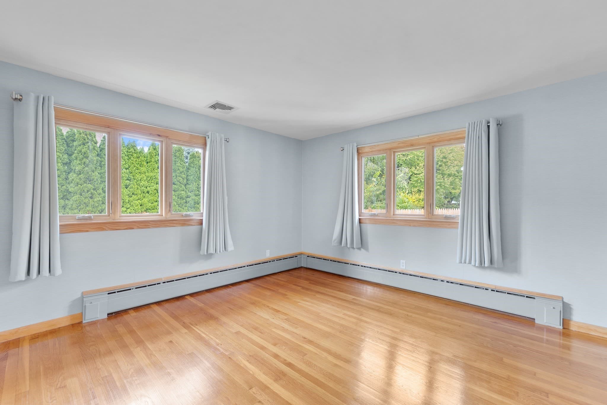 Single Family Residence at 39 Adams Ave, North Andover MA 01845, North Andover, photo 13 of 29