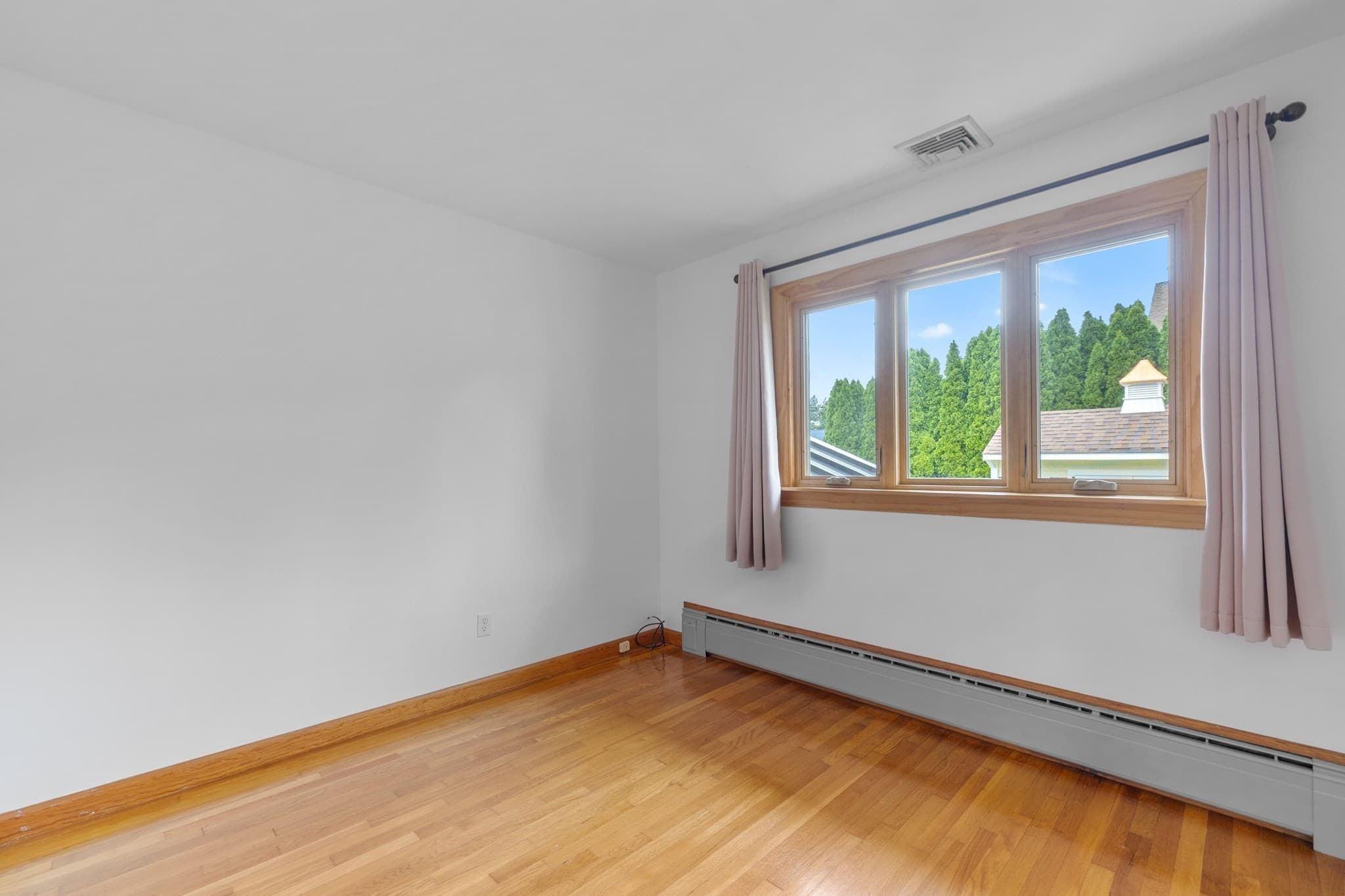 Single Family Residence at 39 Adams Ave, North Andover MA 01845, North Andover, photo 16 of 29