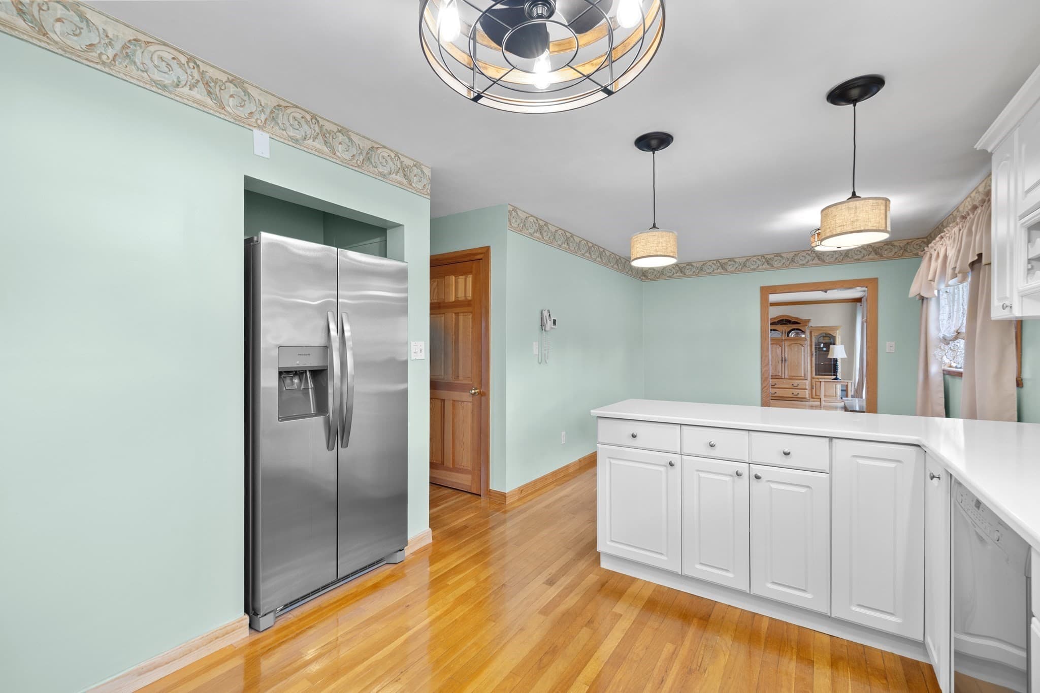 Single Family Residence at 39 Adams Ave, North Andover MA 01845, North Andover, photo 11 of 29