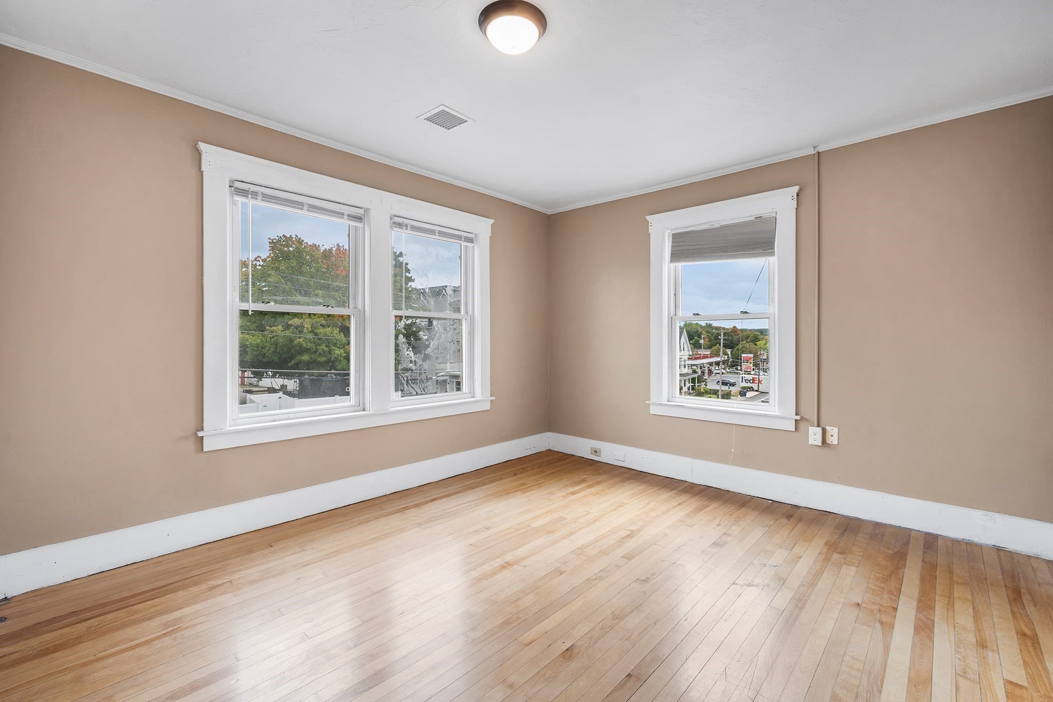2 Family - 2 Units Up/Down at 151 Central St, Leominster MA 01453, Leominster, photo 11 of 27