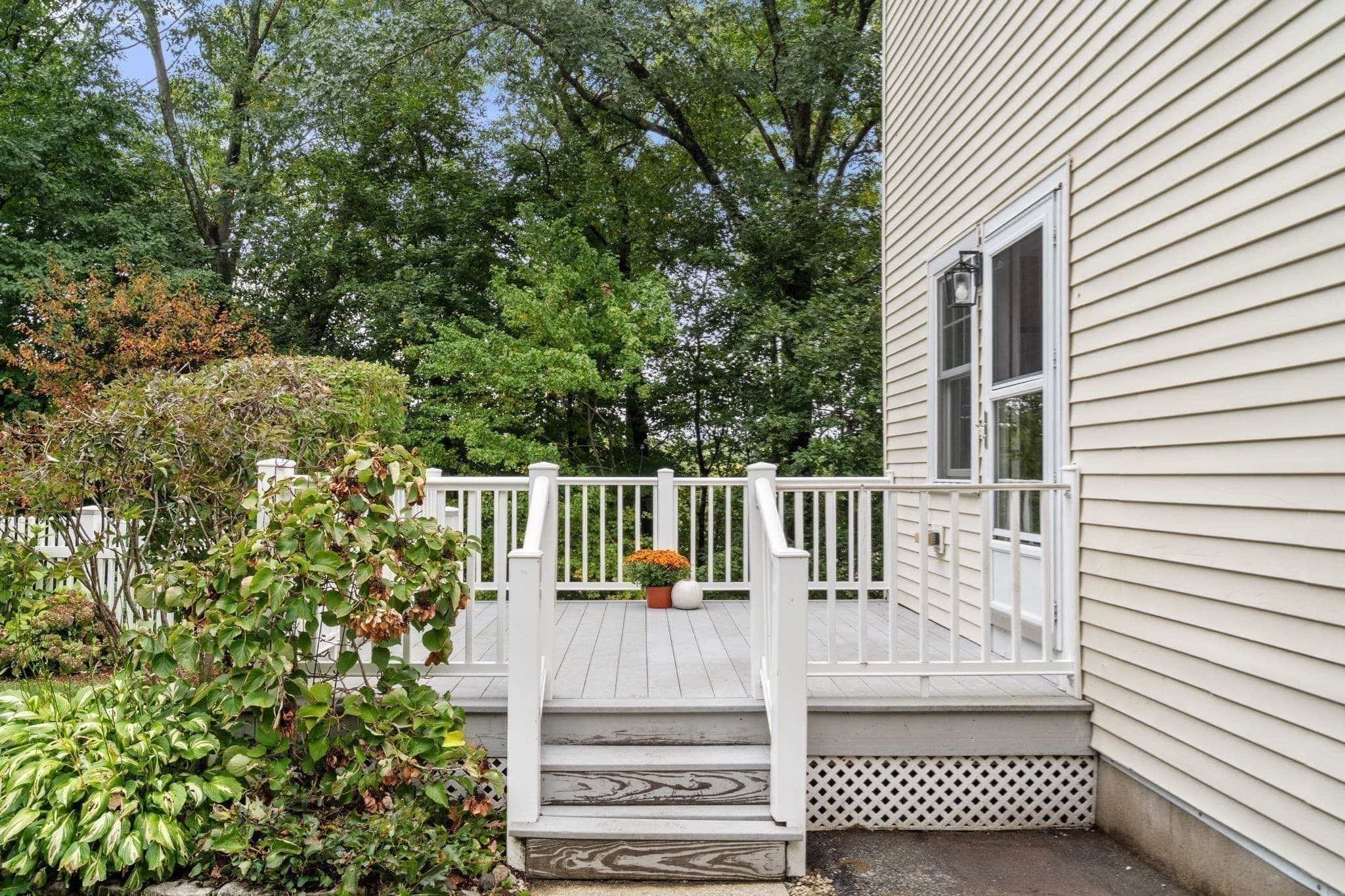 Single Family Residence at 165 Lockland Ave, Framingham MA 01701, Framingham, photo 28 of 34
