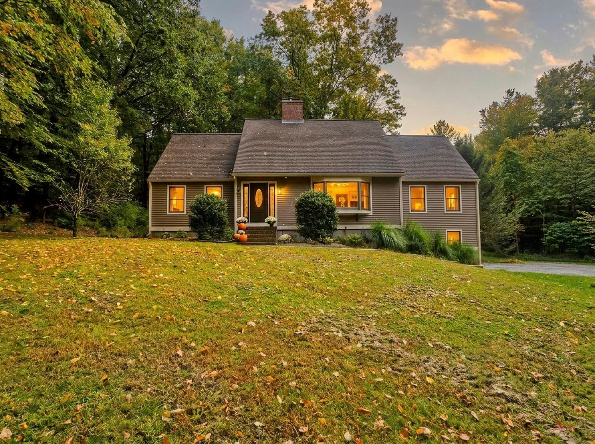 86 Glendale Rd, Southampton MA 01073