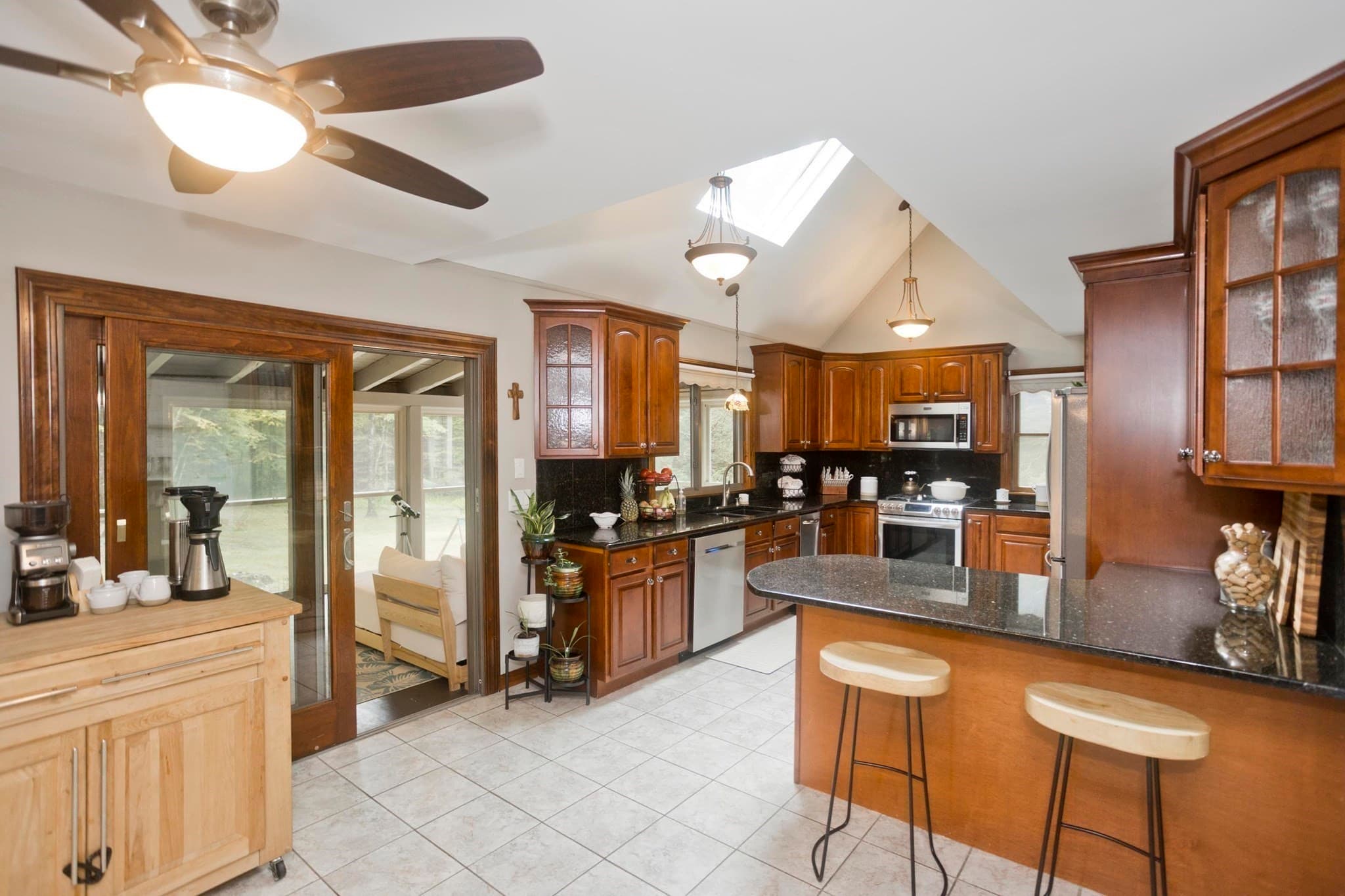 Single Family Residence at 86 Glendale Rd, Southampton MA 01073, Southampton, photo 20 of 39