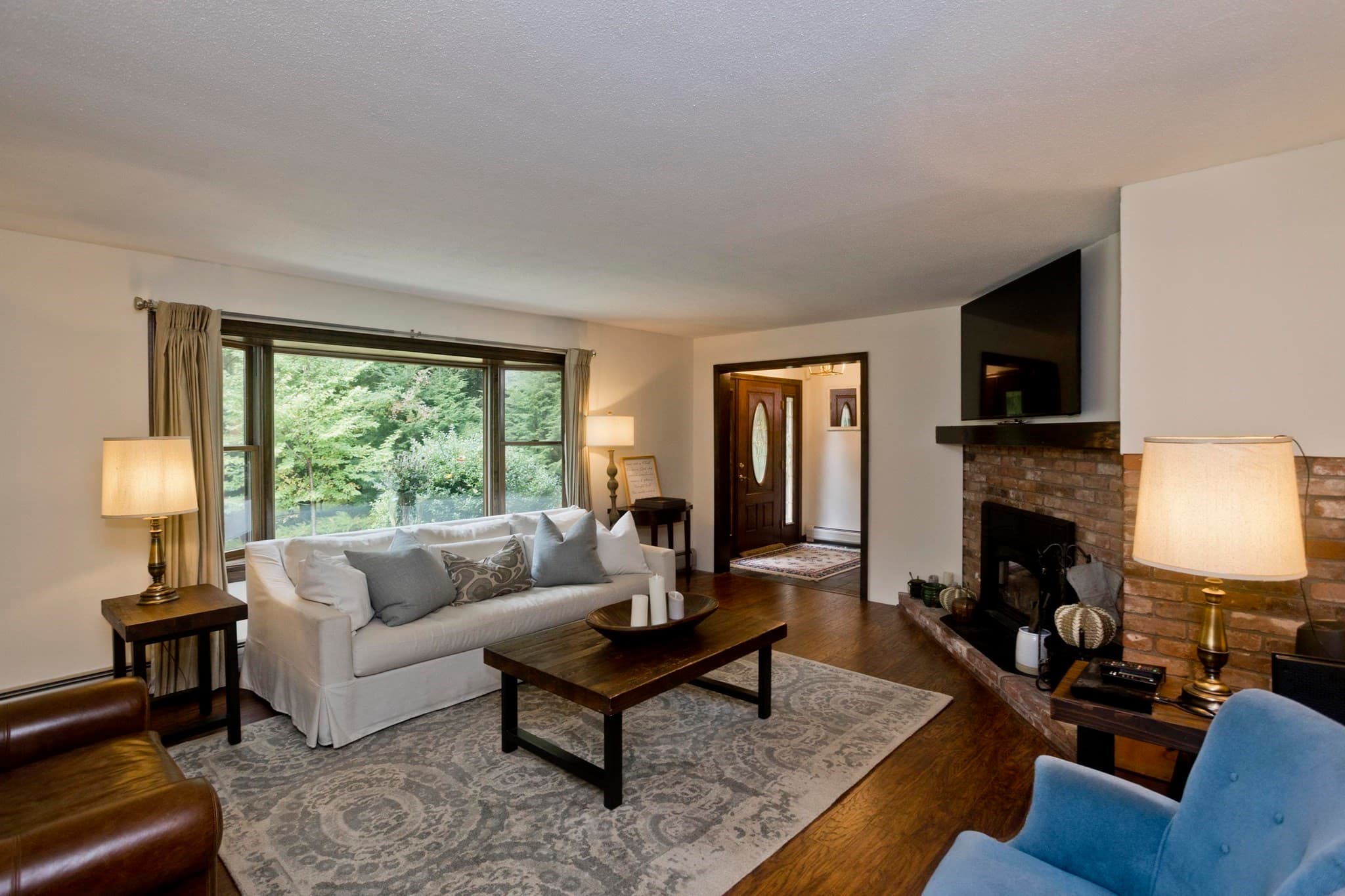 Single Family Residence at 86 Glendale Rd, Southampton MA 01073, Southampton, photo 8 of 39