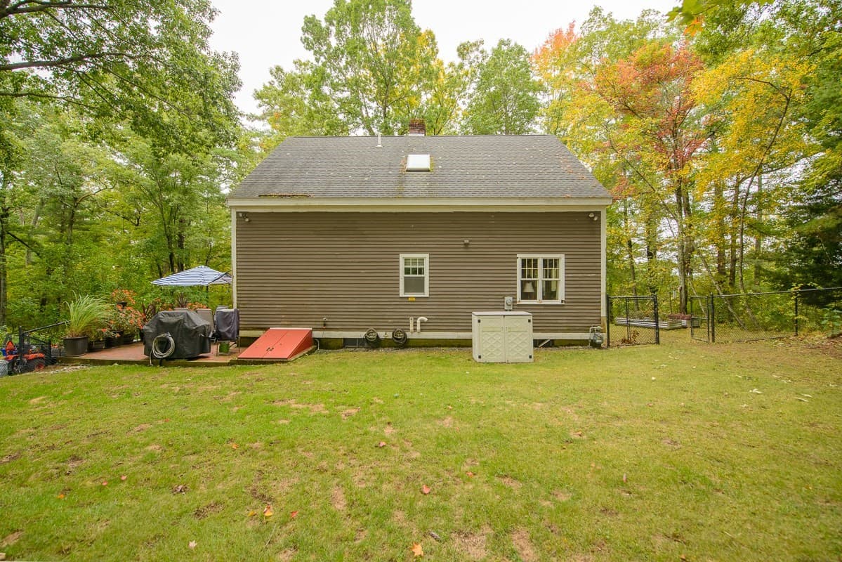 Single Family Residence at 79 Hollis St, Dunstable MA 01827, Dunstable, photo 2 of 41
