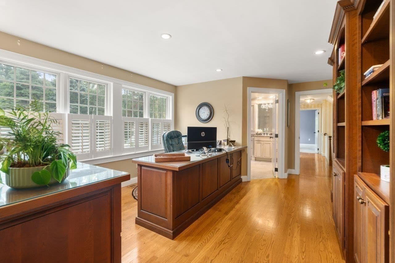 Single Family Residence at 674 South Street, Shrewsbury MA 01545, Shrewsbury, photo 27 of 42