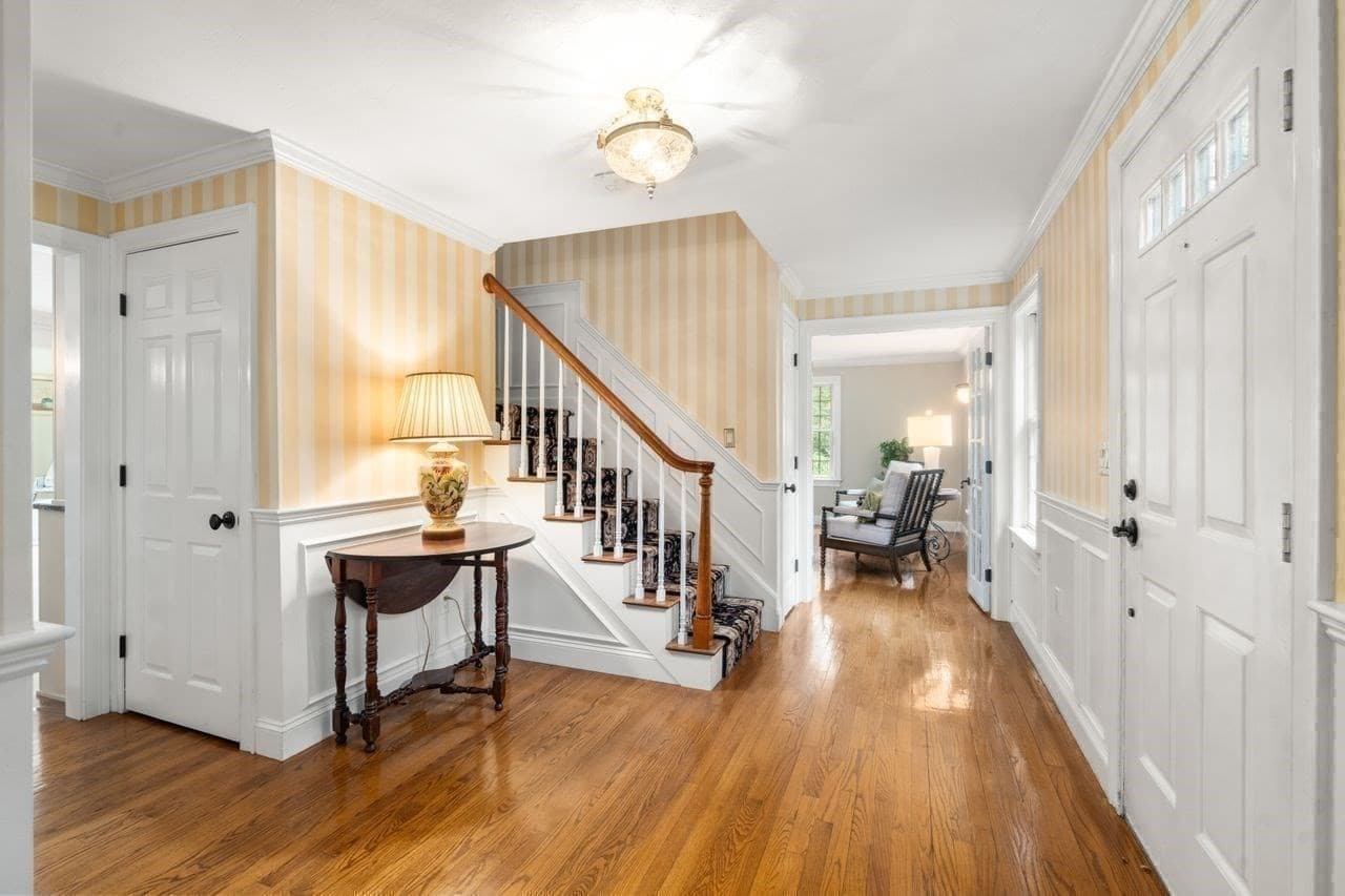 Single Family Residence at 674 South Street, Shrewsbury MA 01545, Shrewsbury, photo 15 of 42