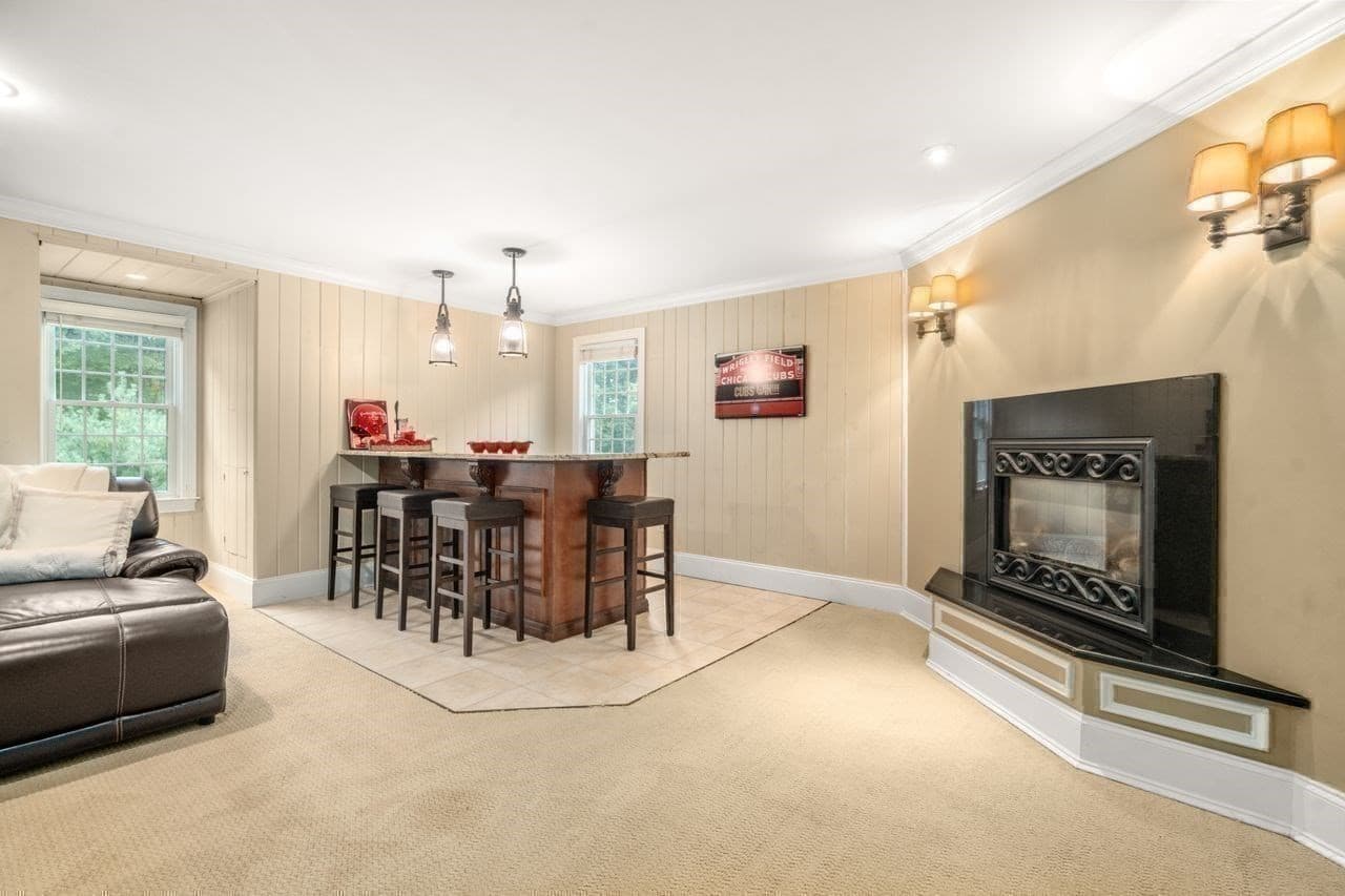 Single Family Residence at 674 South Street, Shrewsbury MA 01545, Shrewsbury, photo 29 of 42