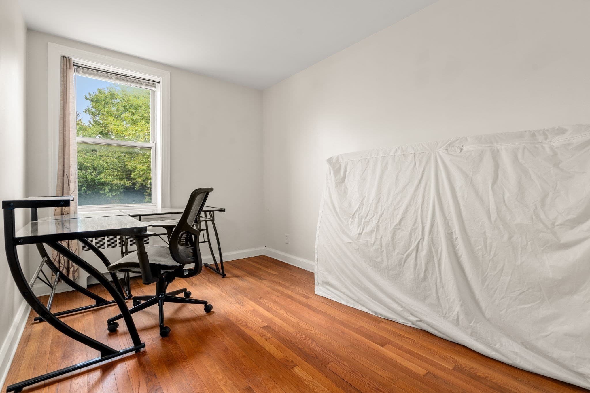 Condominium at 30 Ocean Street # 4, Lynn MA 01902, Lynn, photo 14 of 34