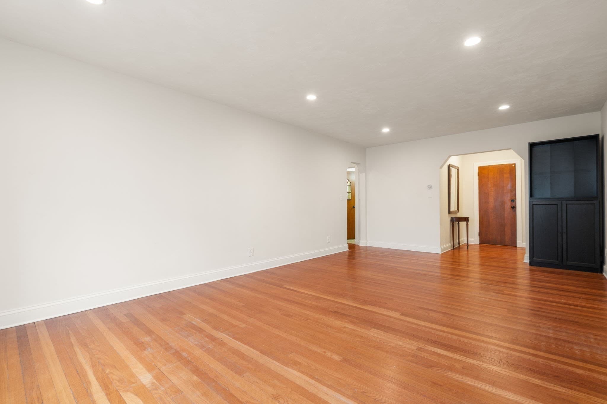 Condominium at 30 Ocean Street # 4, Lynn MA 01902, Lynn, photo 18 of 34