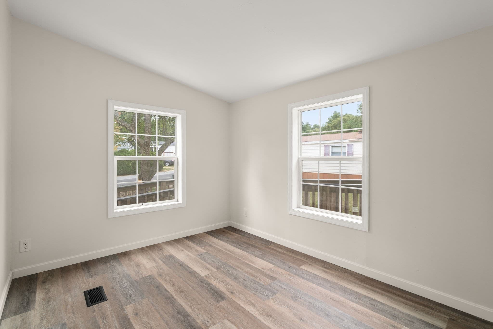 Mobile Home at 10 Marks Way, Carver MA 02330, Carver, photo 23 of 28