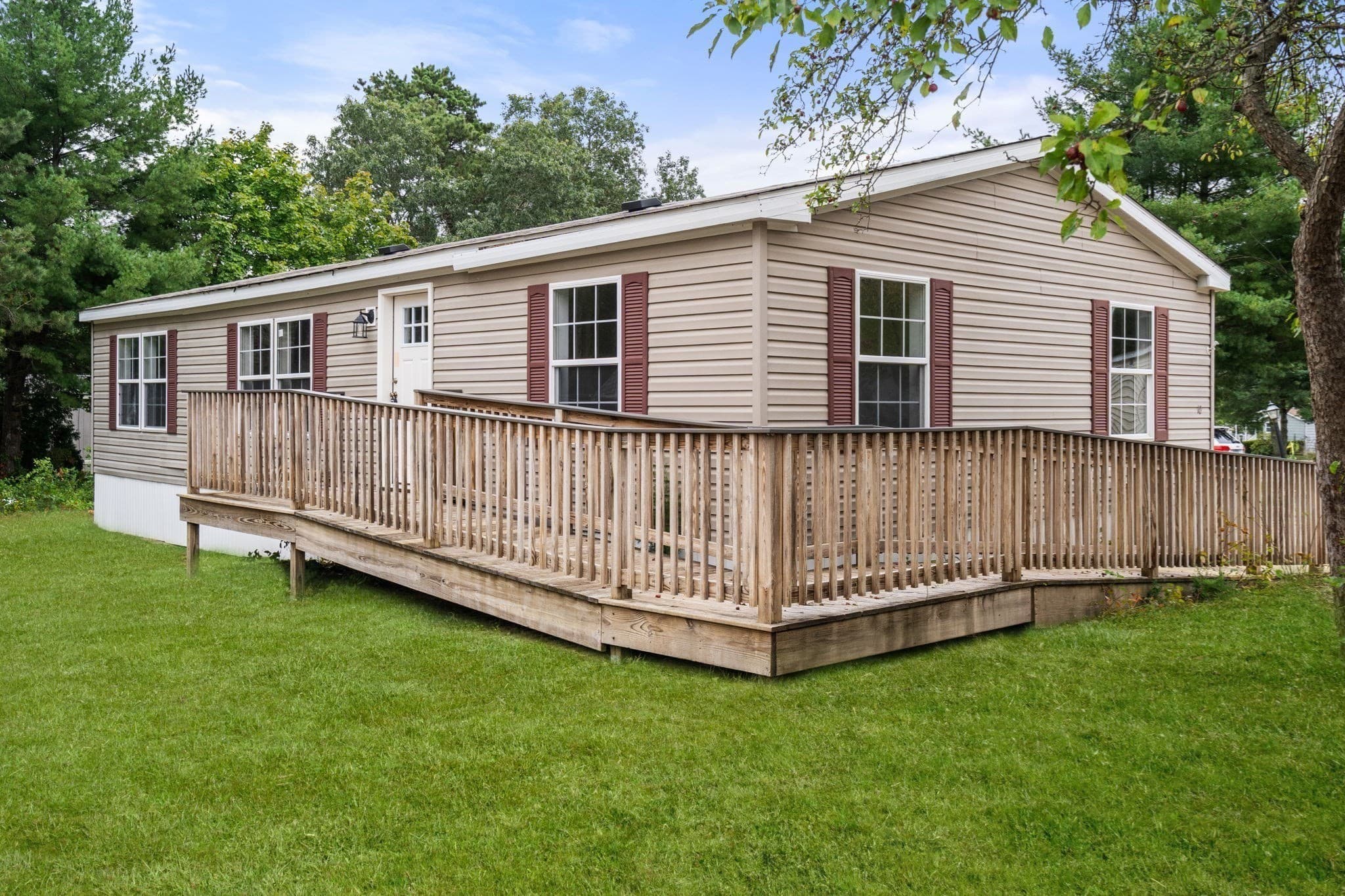 Mobile Home at 10 Marks Way, Carver MA 02330, Carver, photo 2 of 28
