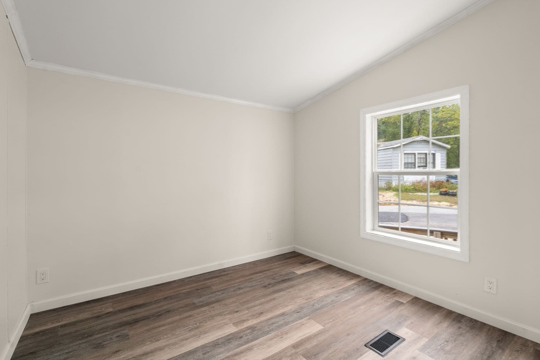 Mobile Home at 10 Marks Way, Carver MA 02330, Carver, photo 24 of 28