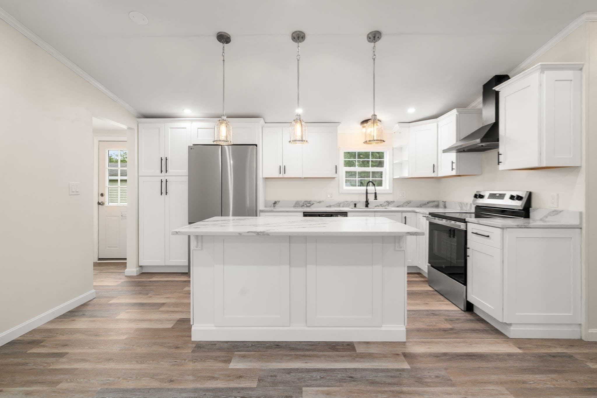 Mobile Home at 10 Marks Way, Carver MA 02330, Carver, photo 10 of 28