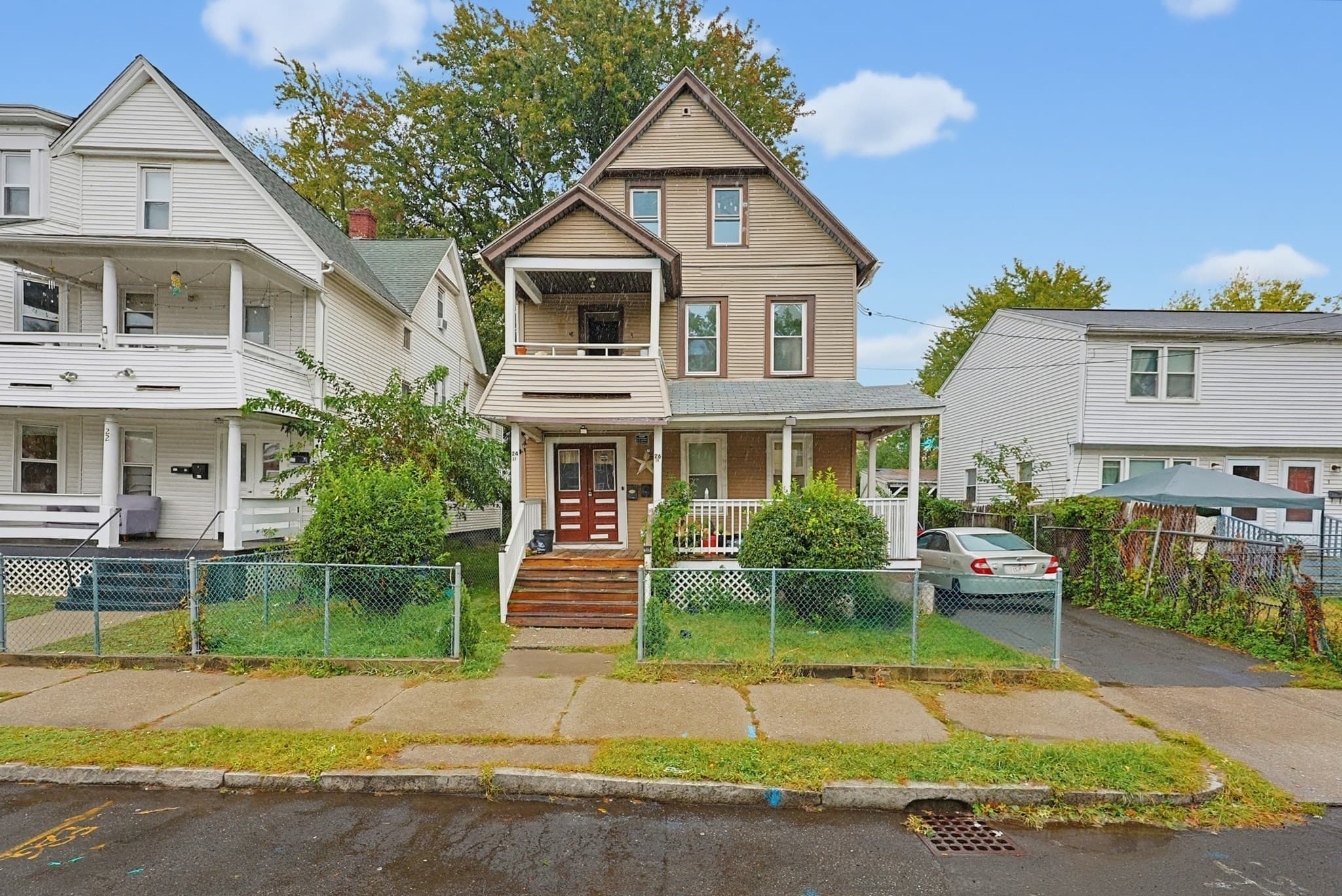 24-26 Grove St, Springfield MA 01107